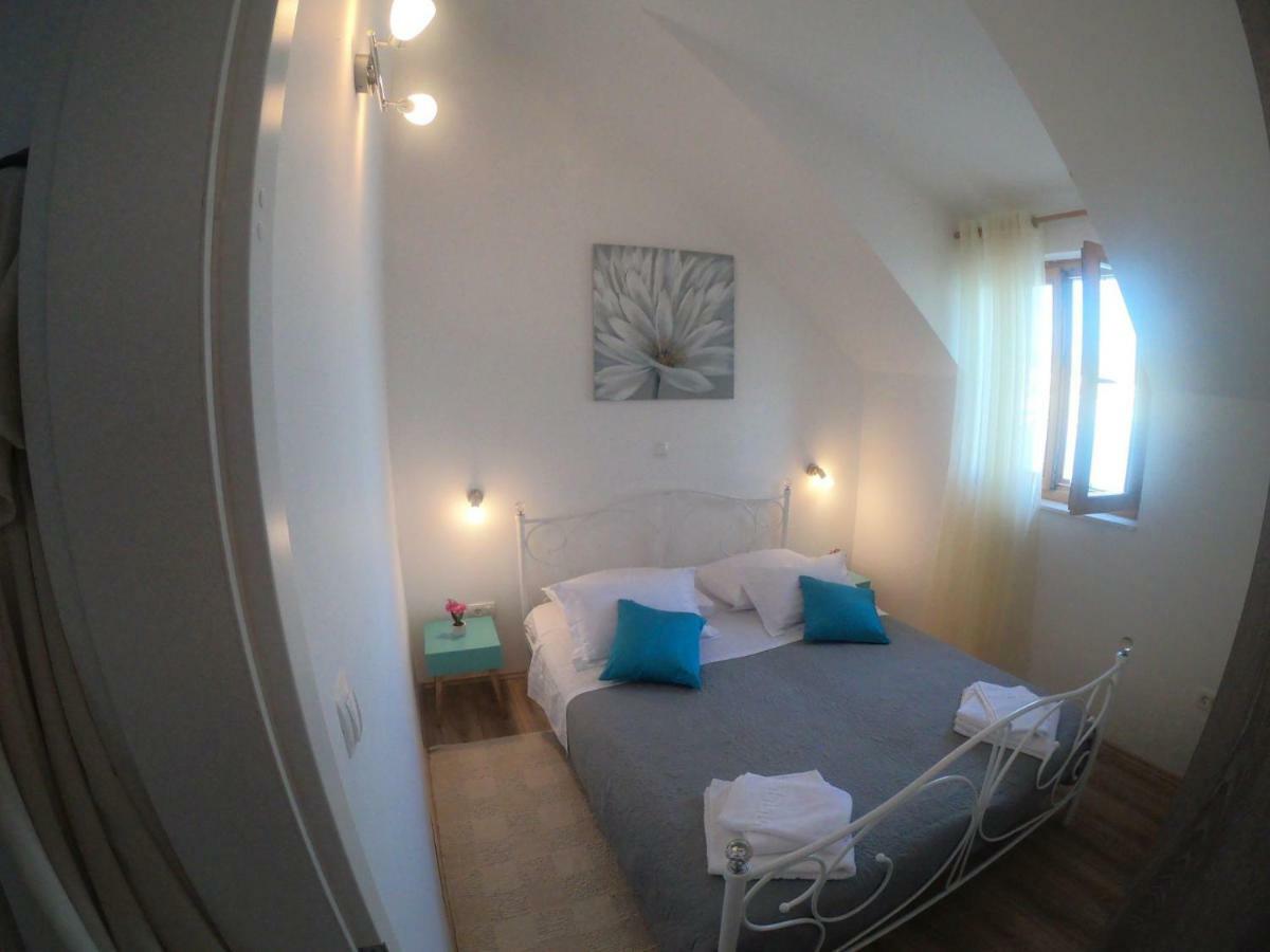 Apartment Vesna 普利莫顿 外观 照片